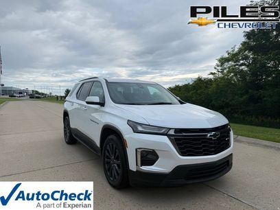 Used 2023 Chevrolet Traverse RS w/ LPO, Floor Liner Package