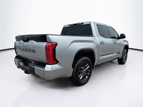 Used 2022 Toyota Tundra Platinum AWD/4WD image 37