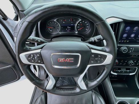 Used 2023 GMC Terrain SLT AWD/4WD image 36