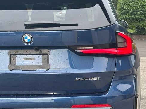 Used 2024 BMW X1 xDrive28i w/ Convenience Package AWD/4WD image 7