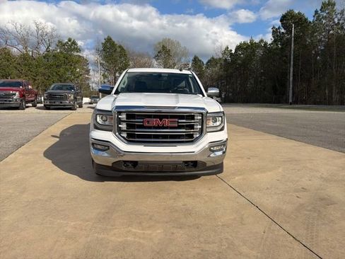 Used 2017 GMC Sierra 1500 SLT w/ Suspension Package, Off-Road image 2
