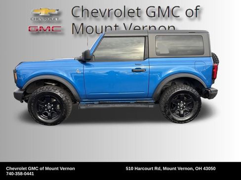 Used 2022 Ford Bronco Black Diamond image 2