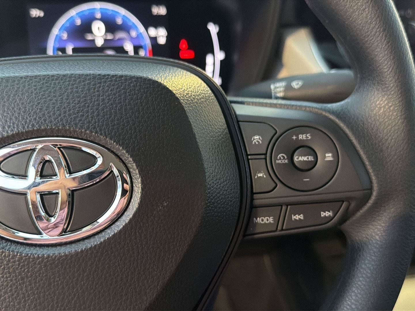 New 2026 Toyota Corolla LE w/ LE Premium Package FWD image 21
