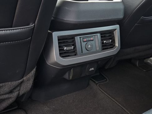 Used 2024 Ford F350 Lariat w/ Chrome Package AWD/4WD image 31