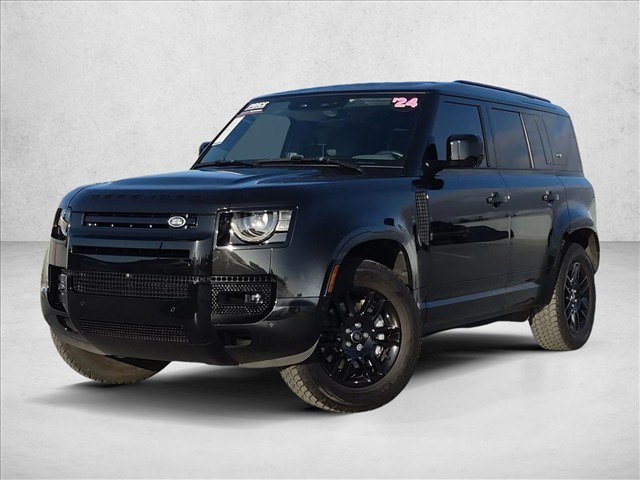 Used 2024 Land Rover Defender 110 X-Dynamic SE AWD/4WD image 1