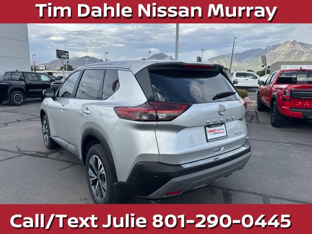 Used 2023 Nissan Rogue SV AWD/4WD image 9