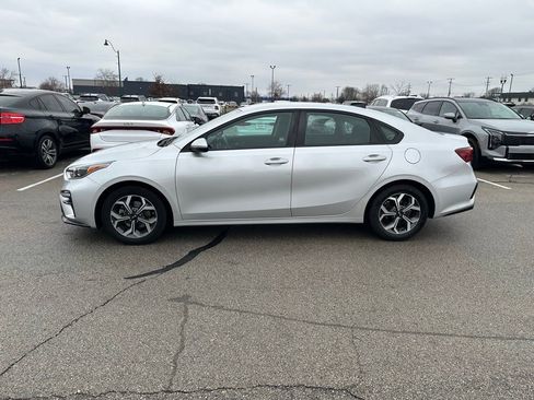 Used 2020 Kia Forte LXS image 4