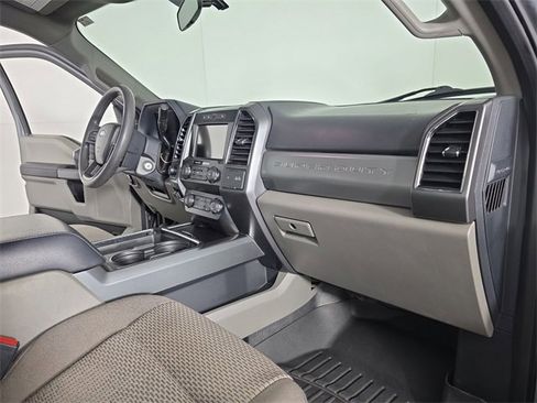 Used 2022 Ford F250 XLT w/ XLT Value Package image 21