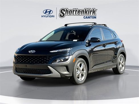 Used 2023 Hyundai Kona SEL image 1