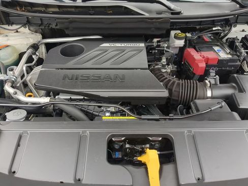 Certified 2024 Nissan Rogue SV w/ SV Premium Package FWD image 38