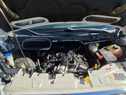 Used 2018 Ford Transit 350 XLT image 18