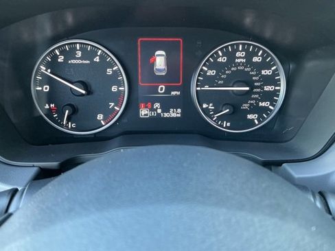 Certified 2024 Subaru Crosstrek 2.0i Premium image 28