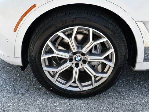 Used 2021 BMW X7 xDrive40i w/ Premium Package 2 image 65