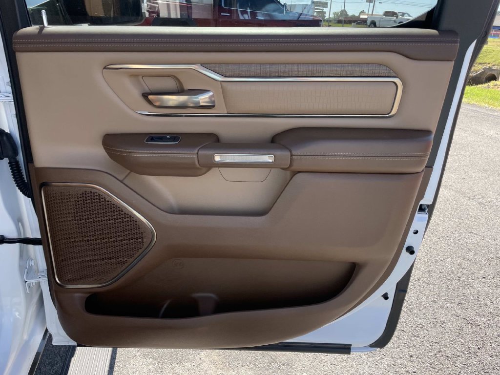 Used 2019 RAM 1500 Limited AWD/4WD image 24