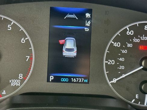 Certified 2023 Toyota Corolla Cross L AWD/4WD image 8