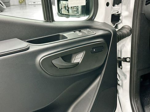 Used 2026 Mercedes-Benz Sprinter 2500 image 18