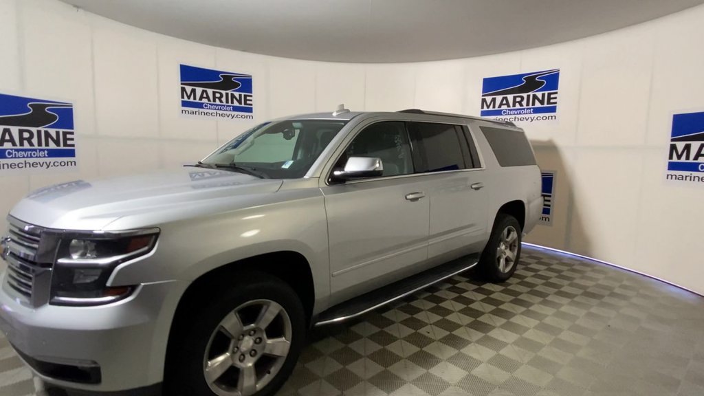 Used 2020 Chevrolet Suburban Premier RWD image 6