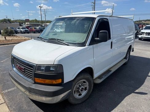 Used 2018 GMC Savana 2500 w/ Driver Convenience Package RWD image 1