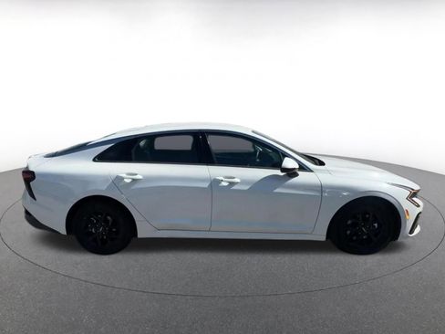 Used 2025 Kia K5 LXS image 16