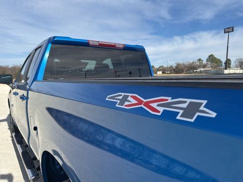 Used 2022 Chevrolet Silverado 1500 RST image 12