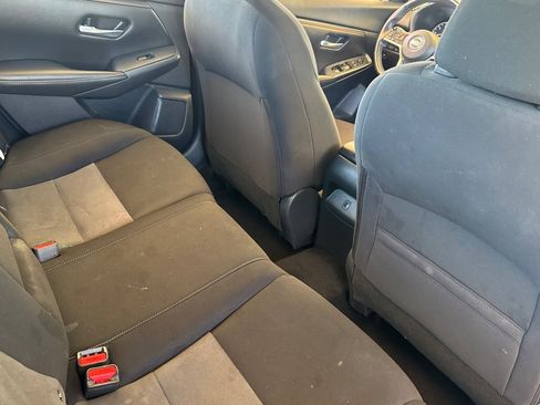 Used 2022 Nissan Sentra SR w/ Trunk Package image 18