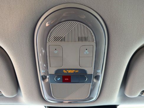 Used 2025 Hyundai Ioniq 5 SE RWD image 30