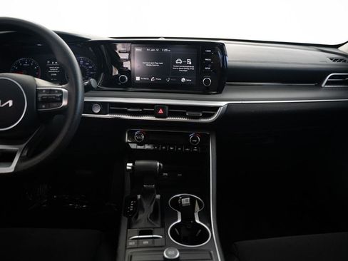Used 2022 Kia K5 LXS FWD image 15