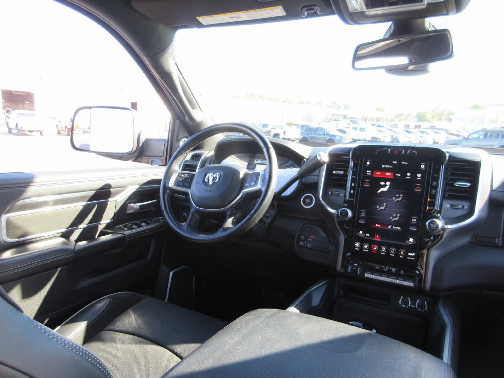 Used 2021 RAM 2500 Laramie AWD/4WD image 30
