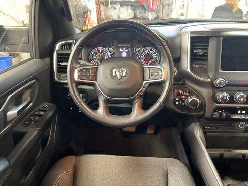Used 2019 RAM 1500 Big Horn AWD/4WD image 19
