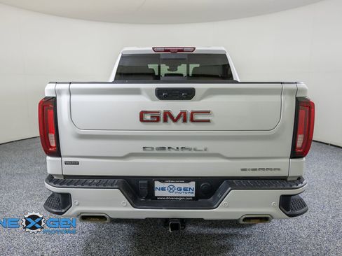 Used 2024 GMC Sierra 1500 Denali w/ Denali Reserve Package AWD/4WD image 6