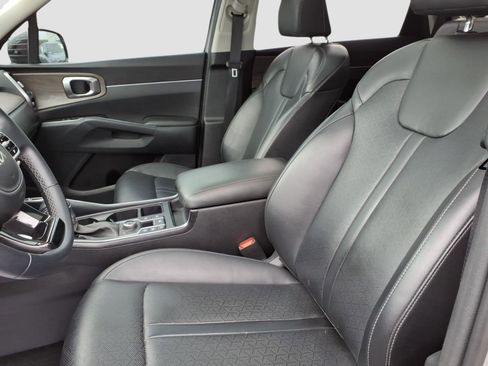 Used 2023 Kia Sorento X-Line EX image 12