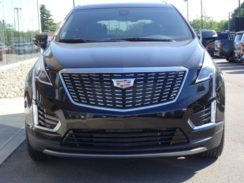 Used 2024 Cadillac XT5 Premium Luxury w/ LPO, Floor Liner Package AWD/4WD image 7