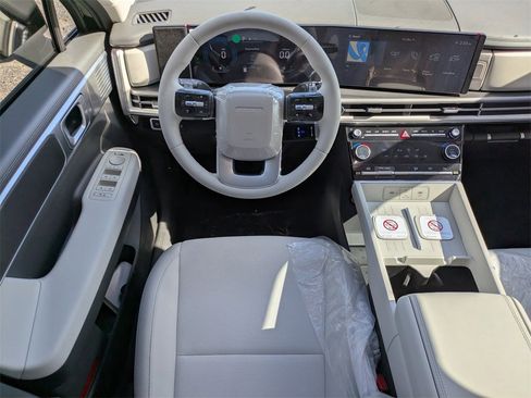 New 2026 Hyundai Santa Fe SE image 15