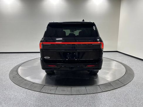 Certified 2026 Lincoln Navigator Reserve AWD/4WD image 7