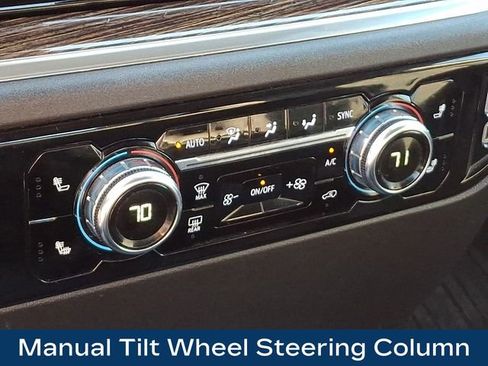 Used 2024 GMC Sierra 2500 SLE w/ SLE Convenience Package image 18