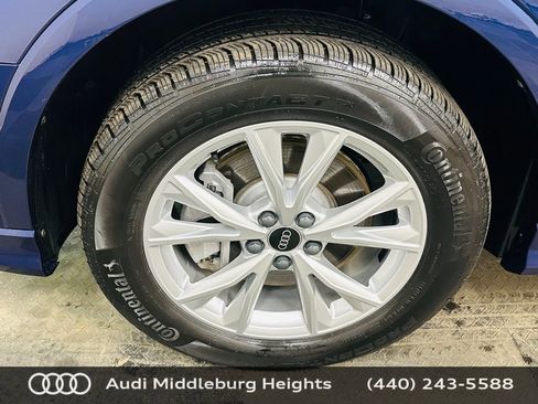 Certified 2025 Audi Q3 2.0T Premium w/ Convenience Package image 34