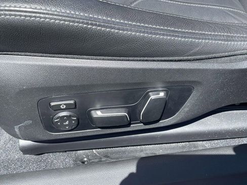 Used 2024 BMW M2 w/ Lighting Package RWD image 16