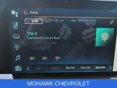Used 2023 Chevrolet Silverado 1500 LT w/ Safety Package AWD/4WD image 13