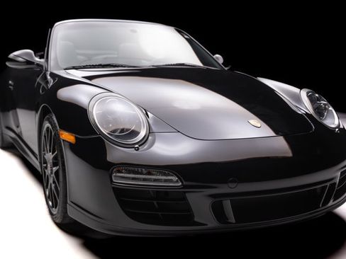 Used 2011 Porsche 911 Carrera GTS RWD image 29
