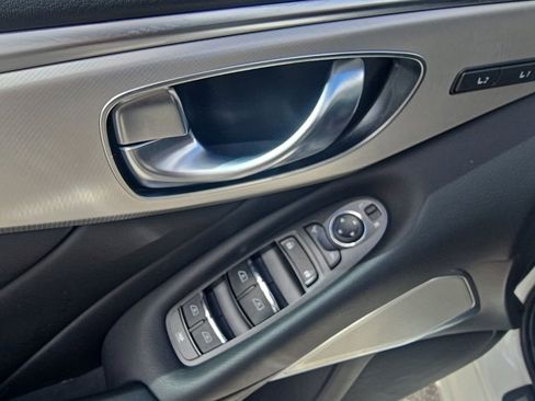 Used 2023 INFINITI Q50 Luxe w/ Cargo Package image 11