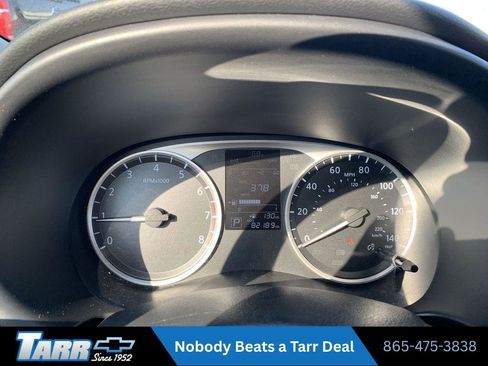 Used 2022 Nissan Kicks S FWD image 10