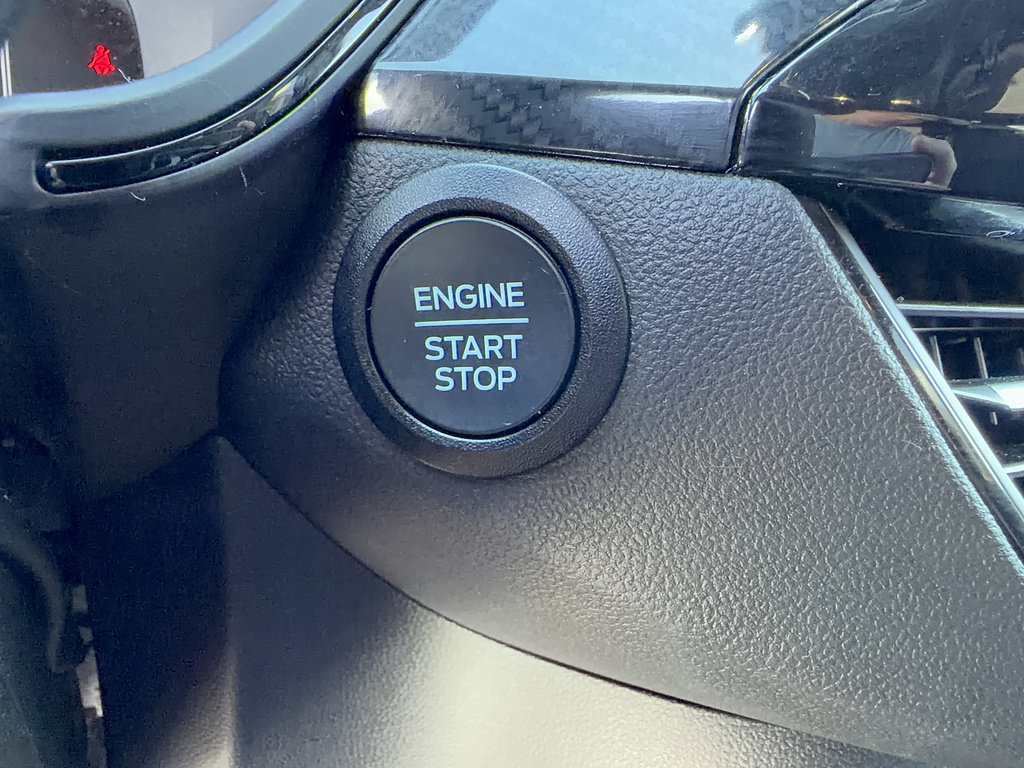 Used 2025 Ford Escape ST-Line FWD image 23