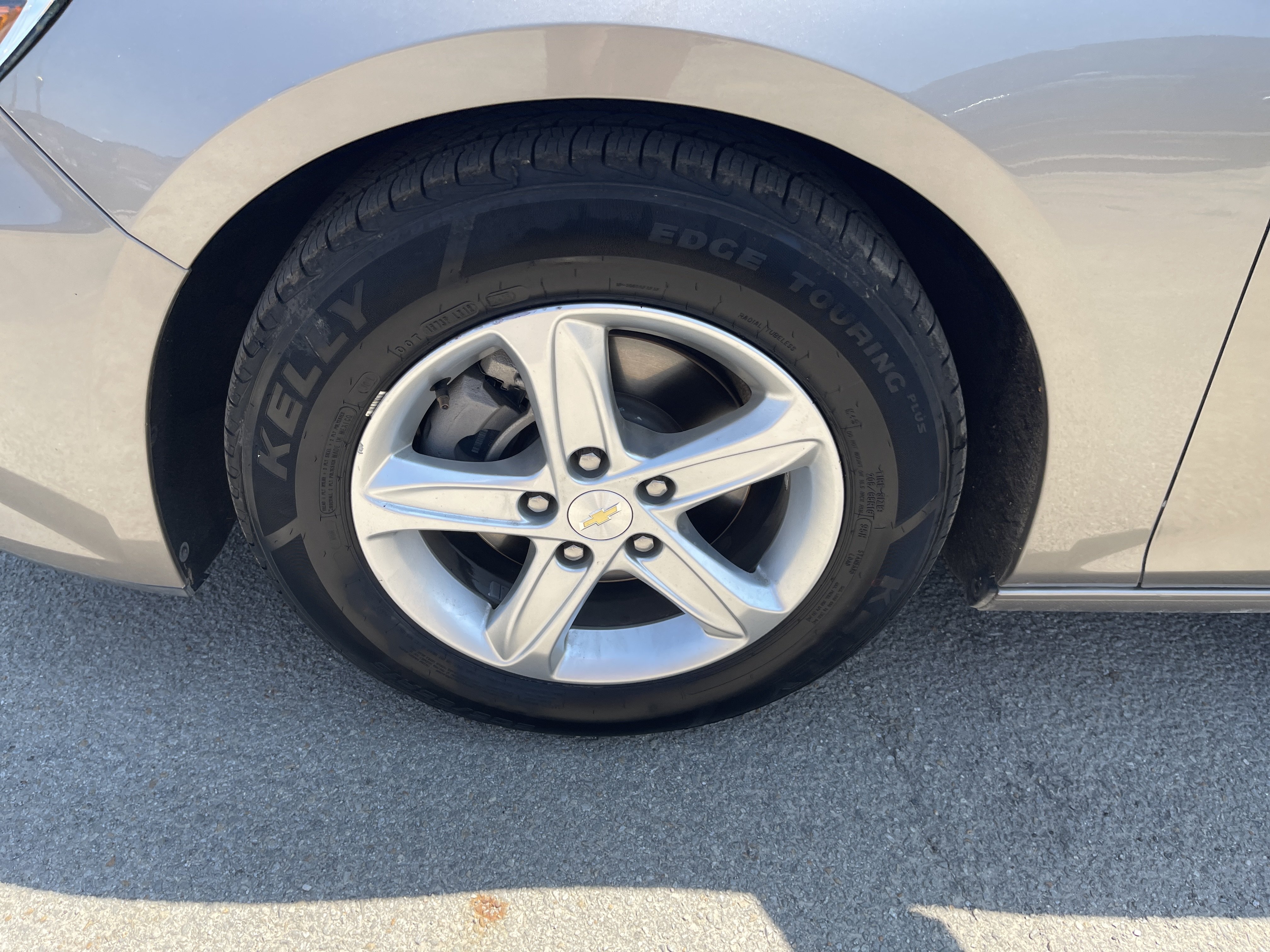 Used 2022 Chevrolet Malibu LT FWD image 13
