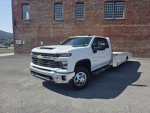 New 2025 Chevrolet Silverado 3500 LT w/ Convenience Package image 4