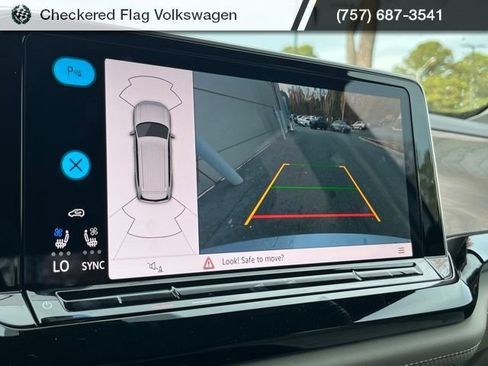 New 2026 Volkswagen Atlas SE image 39