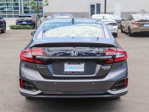 Used 2018 Honda Clarity Touring image 6