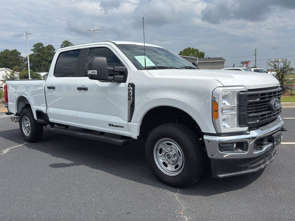 Used 2023 Ford F250 XL w/ FX4 Off-Road Package AWD/4WD image 2