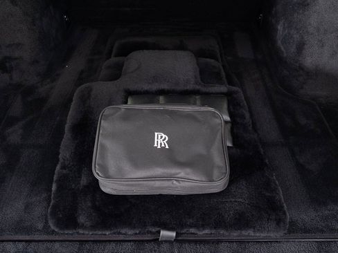 Certified 2024 Rolls-Royce Cullinan Black Badge w/ Dark Exterior Package image 51