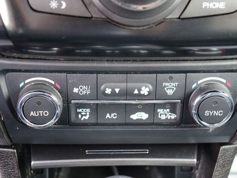 Used 2013 Acura ILX w/ Technology Package image 35