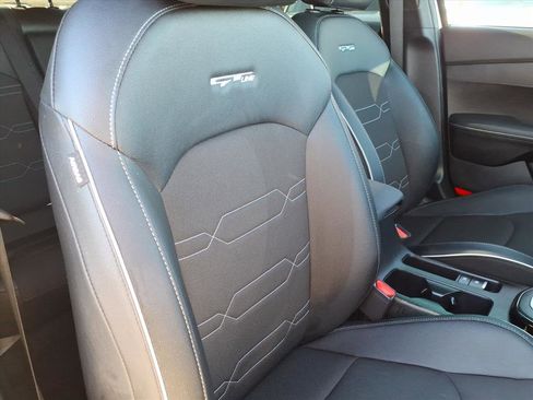 Used 2024 Kia Forte GT-Line w/ GT-Line Premium Package image 12